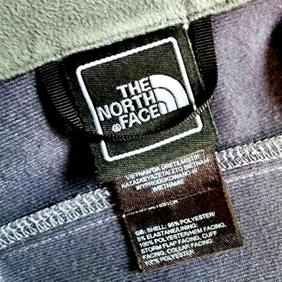 THE NORTH FACE Gray Jacket- Size M (EUC) - Picture 7 of 8